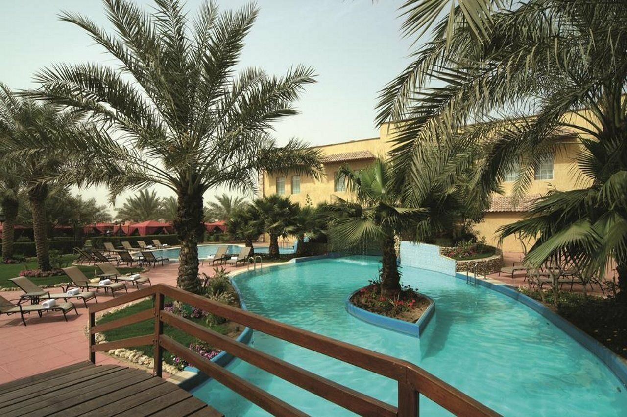 Movenpick Hotel Kuwait Kuwait City Bagian luar foto